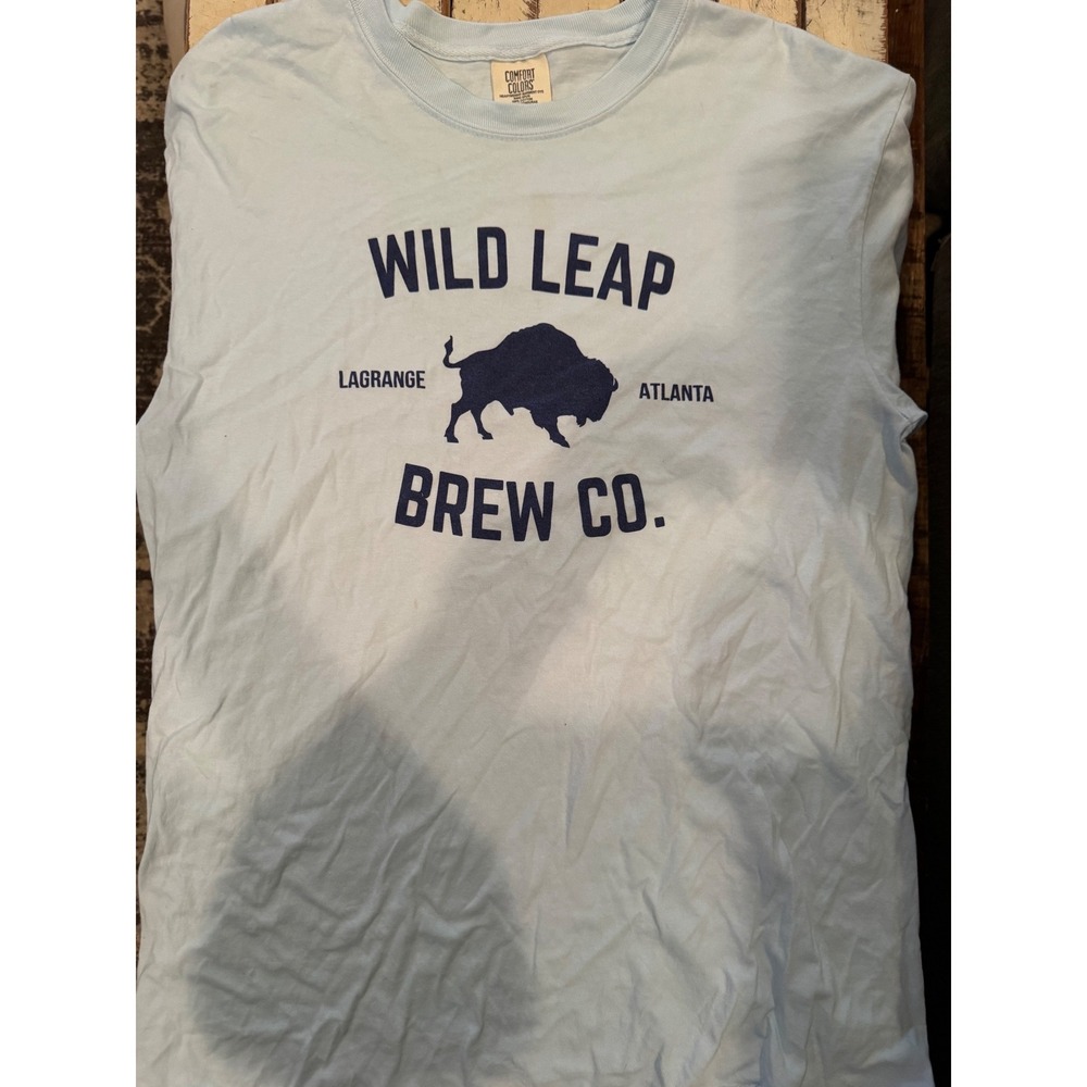 Comfort Colors Wild Leap Brew Co Graphic T-Shirt Light Blue Large Buffalo Tee